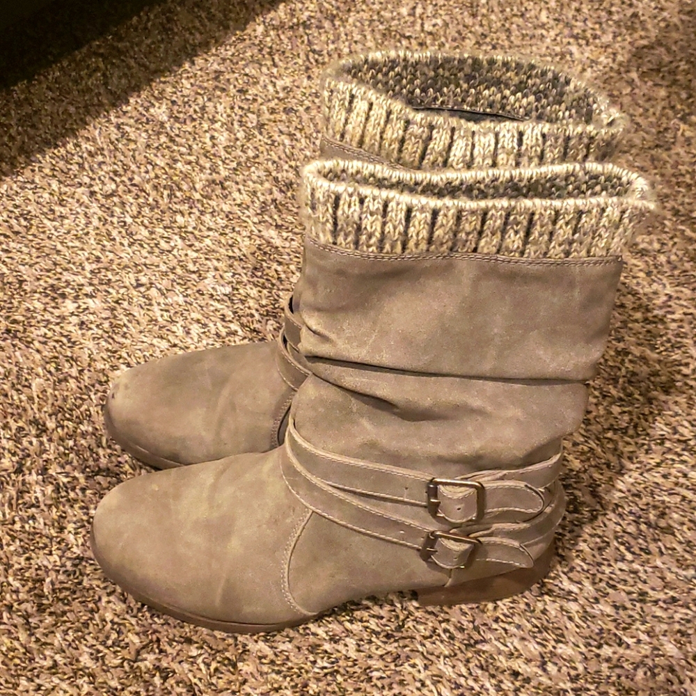Fabletics boots